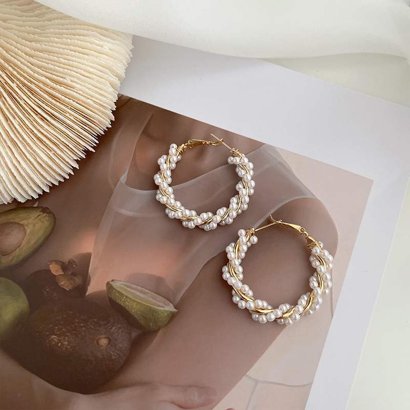 Vintage Geometric Pearl Earrings